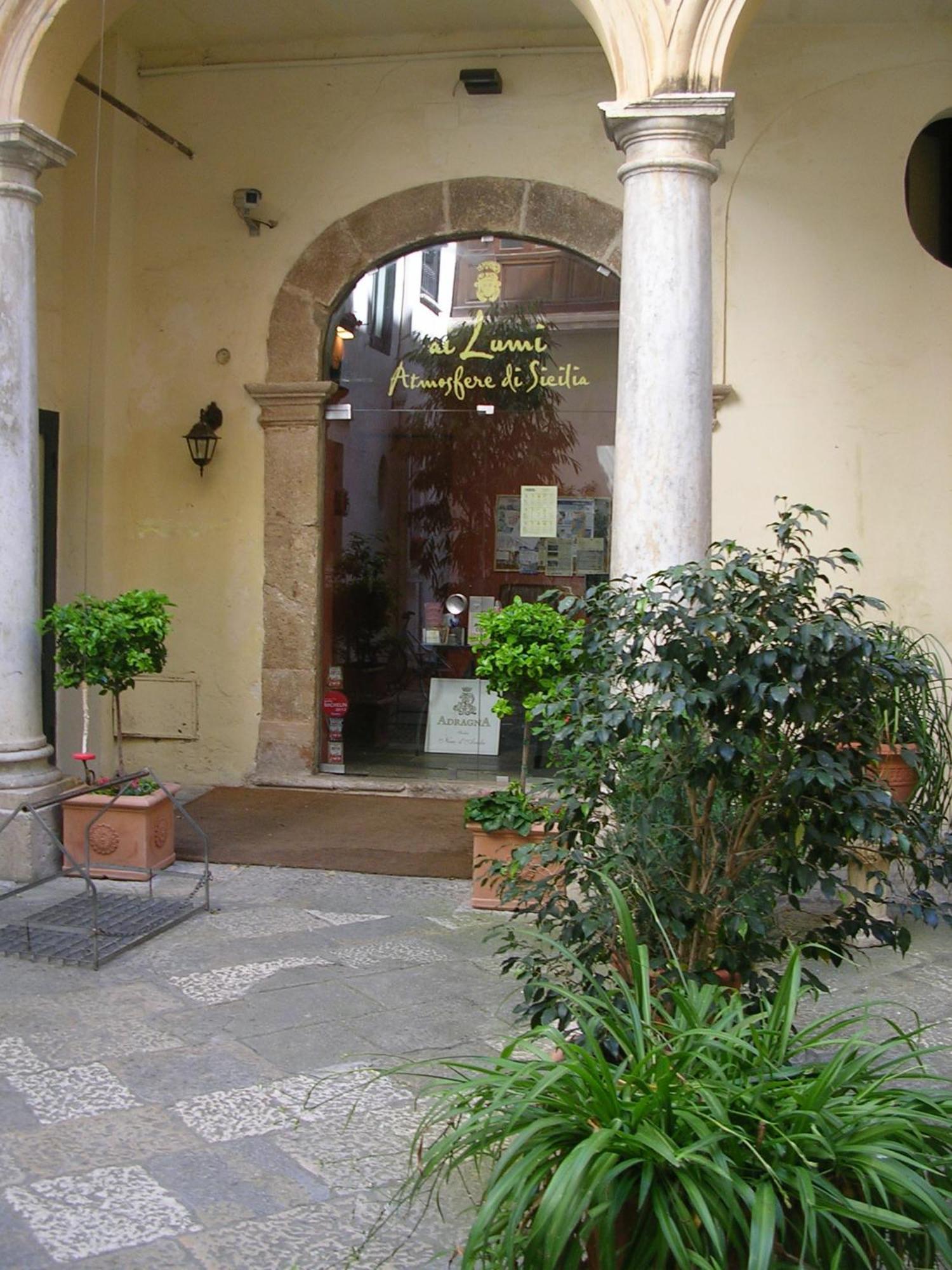 Ai Lumi Bed & Breakfast Trapani Eksteriør bilde