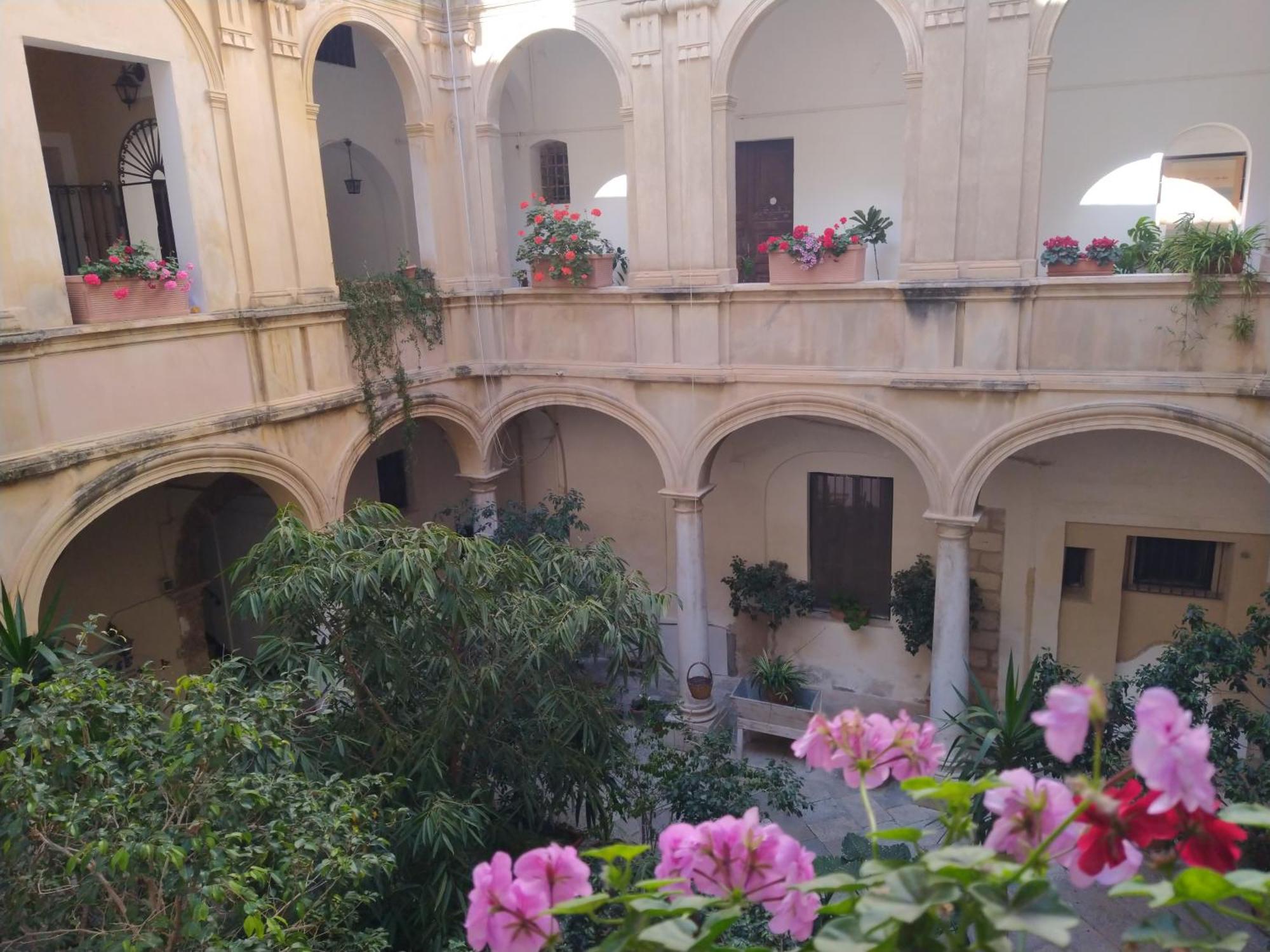 Ai Lumi Bed & Breakfast Trapani Eksteriør bilde
